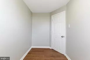 3427 Ravenwood Ave, Baltimore, MD 21213 - Photo 25