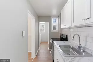 3427 Ravenwood Ave, Baltimore, MD 21213 - Photo 15