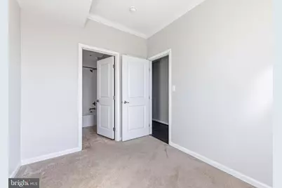 966 S Macon Street S, Baltimore, MD 21224 - Photo 29