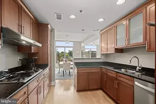 1400 Lancaster St, Baltimore, MD 21231 - Photo 13