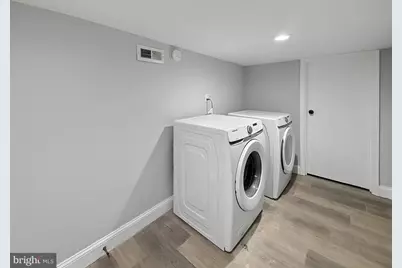 733 Linwood Avenue N, Baltimore, MD 21205 - Photo 19