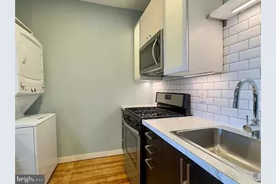 1514 W Mount Royal Avenue, Baltimore, MD 21217 - Photo 3