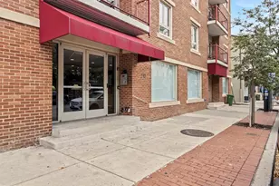 911 Charles Street S, Baltimore, MD 21230 - Photo 1