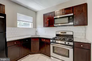 2515 Loyola Southway, Baltimore, MD 21215 - Photo 13