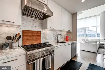 1330 Lancaster Street #C901, Baltimore, MD 21231 - Photo 9