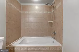 1012 W Lombard St, Baltimore, MD 21223 - Photo 23