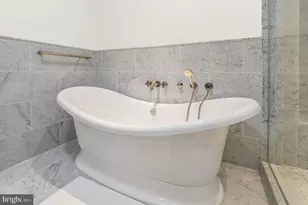 300 International Drive, Baltimore, MD 21202 - Photo 21