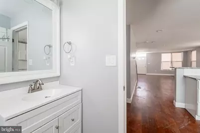 1013 Myrtle Avenue, Baltimore, MD 21201 - Photo 9