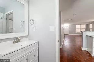1013 Myrtle Ave, Baltimore, MD 21201 - Photo 9