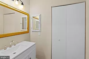 6711 Park Heights Ave, Baltimore, MD 21215 - Photo 17