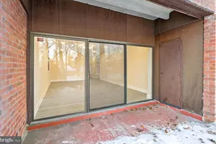 6711 Park Heights Ave, Baltimore, MD 21215 - Photo 21