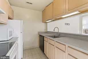 828 S Charles St, Baltimore, MD 21230 - Photo 11