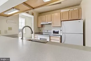 828 S Charles St, Baltimore, MD 21230 - Photo 9