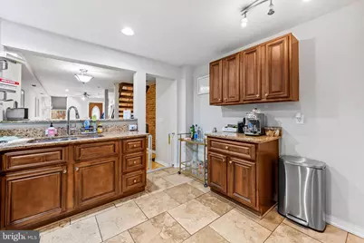 511 S Bradford Street S, Baltimore, MD 21224 - Photo 9
