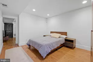 2205 E Pratt St, Baltimore, MD 21231 - Photo 33