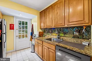 1801 Fairbank Rd, Baltimore, MD 21209 - Photo 9