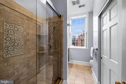 137 W Lee Street, Baltimore, MD 21201 - Photo 37