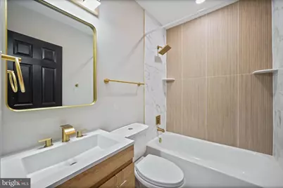 116 N Kenwood Avenue, Baltimore, MD 21224 - Photo 17