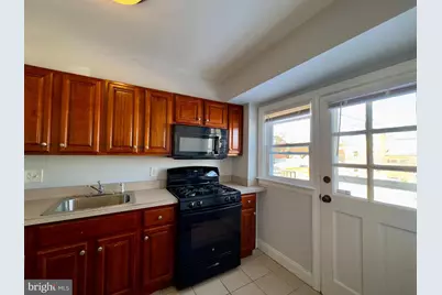 902 Andover Road, Baltimore, MD 21218 - Photo 5
