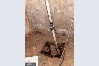 2557 W Baltimore Street, Baltimore, MD 21223 - Photo 21