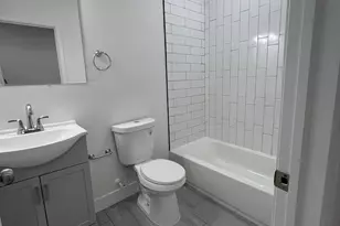 2323 Guilford Ave, Baltimore, MD 21218 - Photo 15