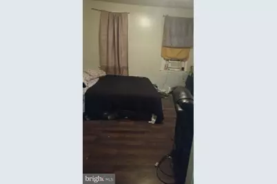 811 N Milton Avenue, Baltimore, MD 21205 - Photo 5