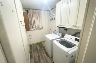 114 Highland Ave N, Baltimore, MD 21224 - Photo 11