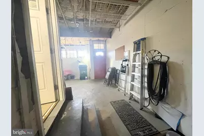 114 Highland Avenue N, Baltimore, MD 21224 - Photo 13