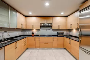 801 Key Hwy, Baltimore, MD 21230 - Photo 9