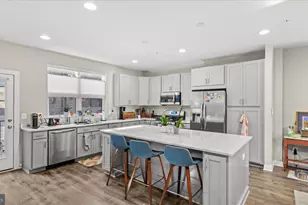 4005 Harmony Ct, Baltimore, MD 21224 - Photo 3