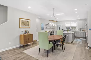 4005 Harmony Ct, Baltimore, MD 21224 - Photo 9