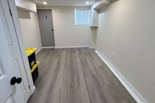 832 S Kenwood Ave, Baltimore, MD 21224 - Photo 13