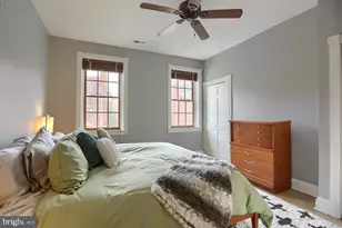 111 Barre Street W, Baltimore, MD 21201 - Photo 23