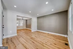 909 Allendale St, Baltimore, MD 21229 - Photo 3