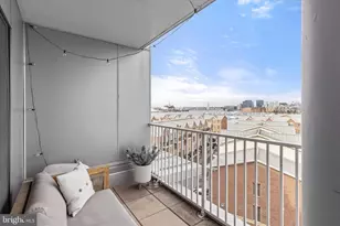 2702 Lighthouse Point E, Baltimore, MD 21224 - Photo 31