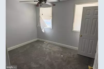 1215 N Augusta Avenue, Baltimore, MD 21229 - Photo 5