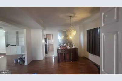 3802 Grantley Rd, Baltimore, MD 21215 - Photo 3