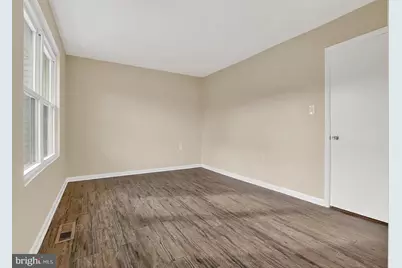 814 Showell Court, Baltimore, MD 21202 - Photo 9
