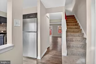 814 Showell Ct, Baltimore, MD 21202 - Photo 3