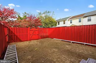 814 Showell Ct, Baltimore, MD 21202 - Photo 15