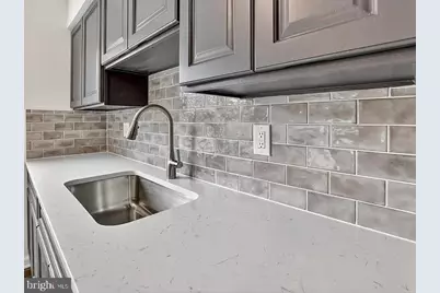 814 Showell Court, Baltimore, MD 21202 - Photo 5
