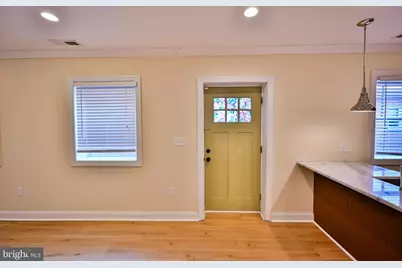 907 Stiles Street #B, Baltimore, MD 21202 - Photo 9