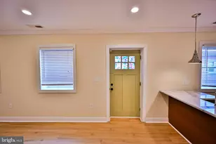 907 Stiles St, Baltimore, MD 21202 - Photo 9