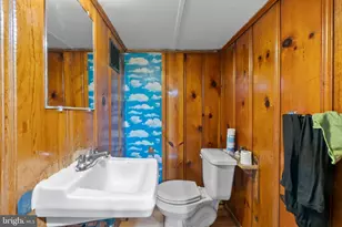 28 E 25th St, Baltimore, MD 21218 - Photo 33