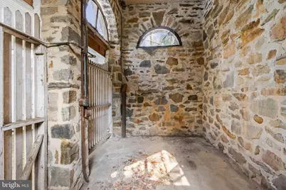 5211 Springlake Way, Baltimore, MD 21212 - Photo 23