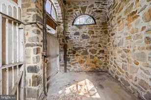 5211 Springlake Way, Baltimore, MD 21212 - Photo 23