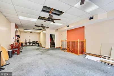 410 W Redwood Street, Baltimore, MD 21201 - Photo 9
