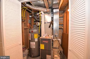 4114 Fairview Ave, Baltimore, MD 21216 - Photo 19