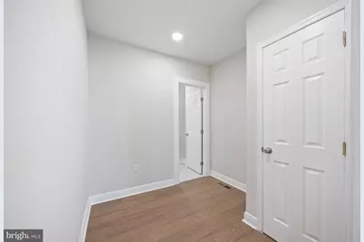 117 S Collins Avenue S, Baltimore, MD 21229 - Photo 19