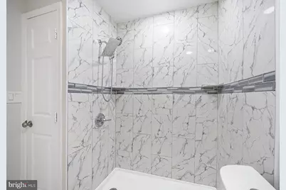 117 S Collins Avenue S, Baltimore, MD 21229 - Photo 15